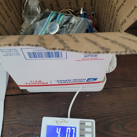 Jewerly crafting and wearable over 4 pounds (lot 2) - Picture 11 of 12